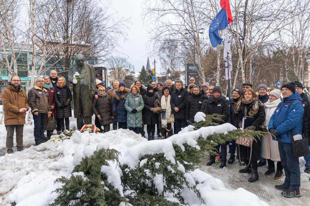 SOPOT UCZCIŁ PAMIĘĆ PROFESORA W. BARTOSZEWSKIEGO