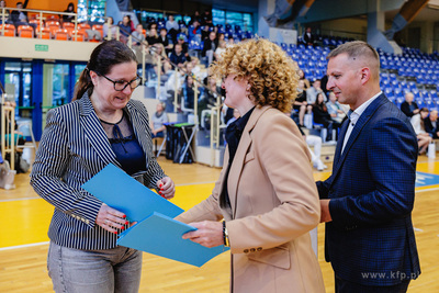 Sopot. Gala Stypendialna dla uczniów szkół podstawowych...