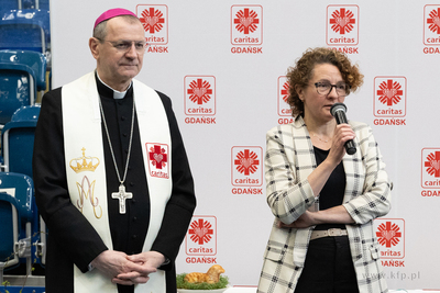 Hala 100-lecia Sopotu. Wielkanocne śniadanie dla potrzebujących....