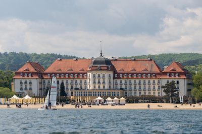 Sopot. Parada i wyścigi katamaranów przy sopockim...