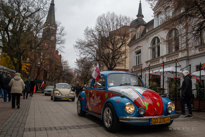 Sopot. Święto Niepodległości. Parada rowerzystów,...