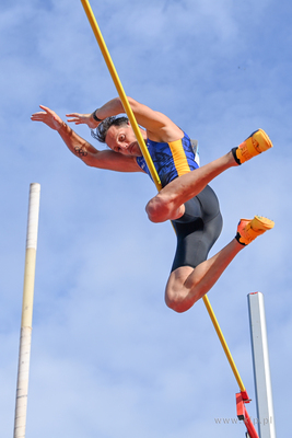 36. Tyczka na molo. Nz. Renaud Lavillenie 23.06.2023...