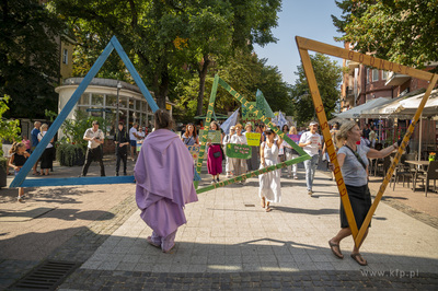 Sopot. Marsz dla zdrowia psychicznego i przejście...