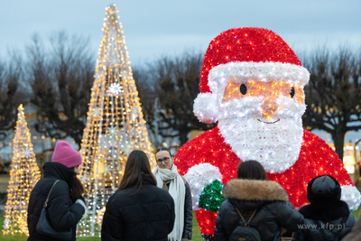 Sopockie Miasteczko Świąteczno-Noworoczne.  19.12.2025...
