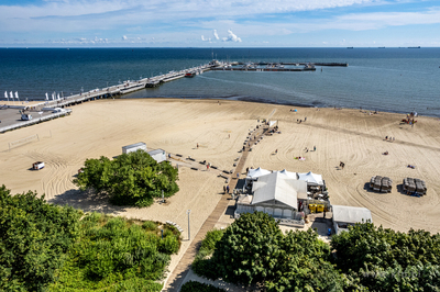 Wejscie na plażę nr 23  w Sopocie.
01.08.2022
fot....