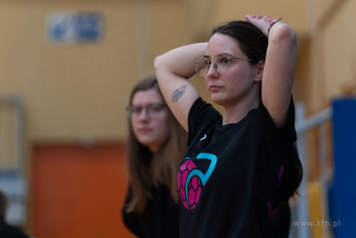 Hala 100-lecia w Sopocie.  Turniej piłki nożnej kobiet...