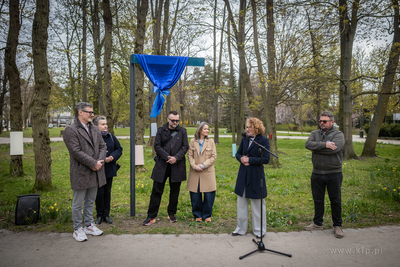 Sopot. Park Północny. Odsłonięciedziś  tablicy...