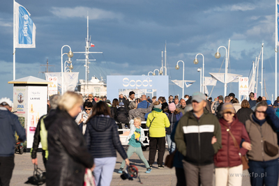 Sopot. Skwer Kuracyjny. Sopocianie świetują 125 lecie...