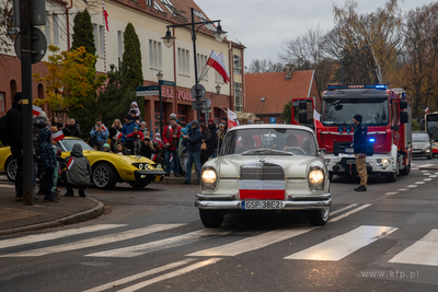 Sopot. Święto Niepodległości. Parada rowerzystów,...