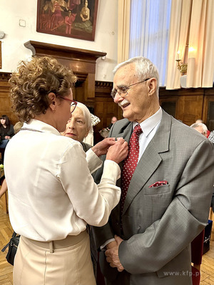 Urząd Miasta Sopotu. Uroczystość wręczenie medali...