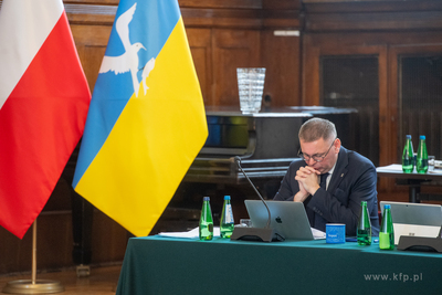 XIV sesja Rady Miasta Sopotu. Podczas sesji wręczono...