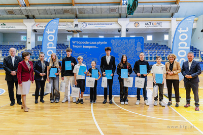Sopot. Gala Stypendialna dla uczniów szkół podstawowych...