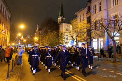 Święto Niepodległości w Sopocie.  Nz.  Złożenie...