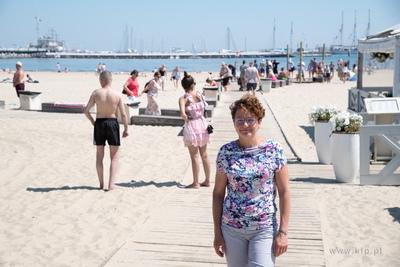 Sopot, Plaża. Wejście nr 23. Udogodnienia dla osób...