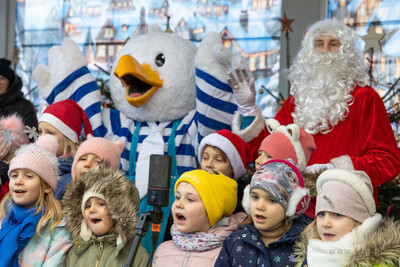 Sopot. Prezydentka Magdalena Czarzyńska-Jachim uroczyście...