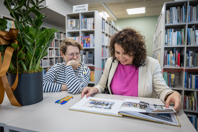 Uroczystość otwarcia po remoncie biblioteki Kamionka...