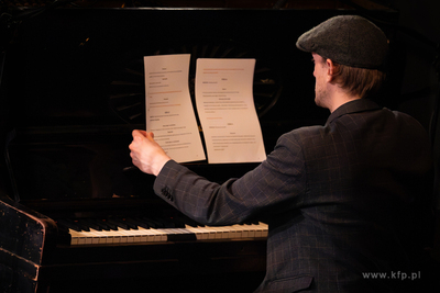 Sopot. Teatr Atelier. Kryminalne słuchowiska z udziałem:...