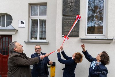 Sopot, ul. Goyki 10a. Uroczyste odsłonięcie tablicy...