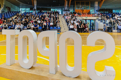 Sopot. Gala Stypendialna dla uczniów szkół podstawowych...