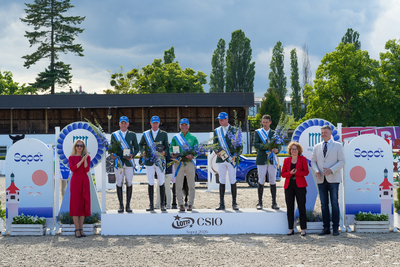 Puchar Narodów dla Irlandii, której drużyna zwyciężyła...