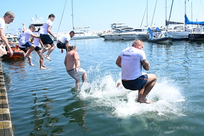 Sopot. 15. edycja Skoku z Molo. Celem tegorocznej akcji...