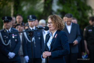 Złożenie kwiatów pod pomnikiem Martyrologii Polskich...