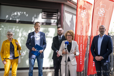Sopot. Otwarcie pierwszej od lat całodobowej apteki,...
