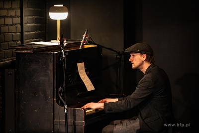 Sopot. Teatr Atelier. Kryminalne słuchowiska z udziałem:...