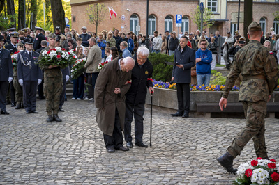 Uroczystości pod pomnikiem Martyrologii Polskich Mieszkańców...