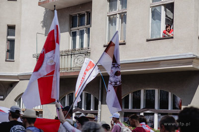 Gdańsk.  Marsz godności dla Białorusi.  Społeczna...