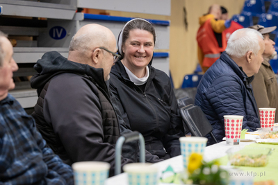 Hala 100-lecia Sopotu. Wielkanocne śniadanie dla potrzebujących....