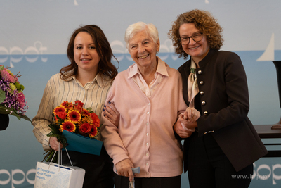 Najlepszy Opiekun / Opiekunka roku 2005 - Nagroda Prezydenta...