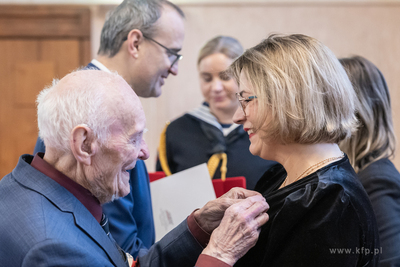 Narodowy Dzień Pamięci Żołnierzy AK. Wręczenie...