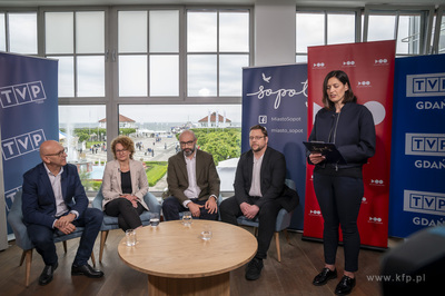 Sopot. Państwowa Galeria Sztuki. Konferencja prasowa...