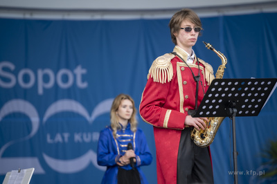 Sopot. Majówka w kurorcie. Skwer kuracyjny/muszla...