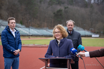 Podpisanie umowy na finansowanie budowy  strefy rozgrzewkowej,...