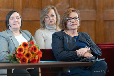 Najlepszy Opiekun / Opiekunka roku 2005 - Nagroda Prezydenta...