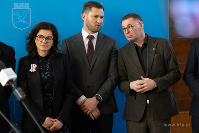 Sopot. Konferencja prasowa samorządowców zrzeszonych...