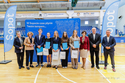 Sopot. Gala Stypendialna dla uczniów szkół podstawowych...