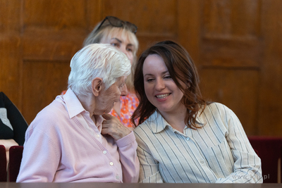 Najlepszy Opiekun / Opiekunka roku 2005 - Nagroda Prezydenta...