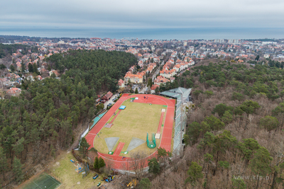 Podpisanie umowy na finansowanie budowy  strefy rozgrzewkowej,...