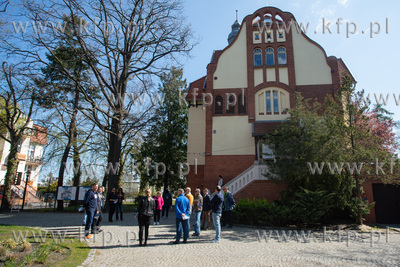 Sopot.  Spacer Stowarzyszenia Gmin Uzdrowiskowych....