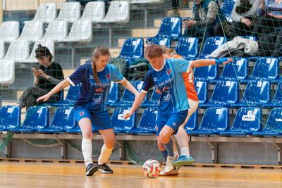 Hala 100-lecia w Sopocie.  Turniej piłki nożnej kobiet...