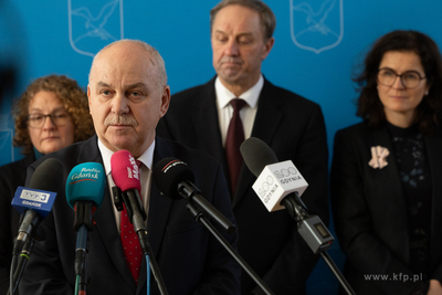 Sopot. Konferencja prasowa samorządowców zrzeszonych...