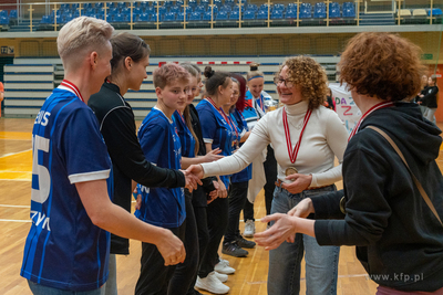 Hala 100-lecia w Sopocie.  Turniej piłki nożnej kobiet...