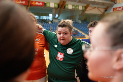 Hala 100-lecia w Sopocie.  Turniej piłki nożnej kobiet...