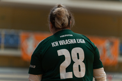 Hala 100-lecia w Sopocie.  Turniej piłki nożnej kobiet...