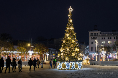 Sopot. Iluminacje świąteczne. 08.12.2023 / fot. Anna...