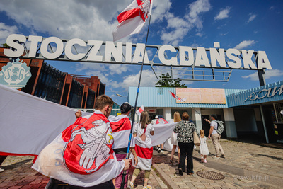 Gdańsk.  Marsz godności dla Białorusi.  Społeczna...
