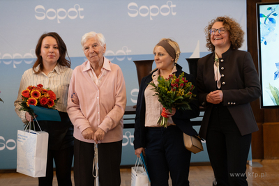 Najlepszy Opiekun / Opiekunka roku 2005 - Nagroda Prezydenta...